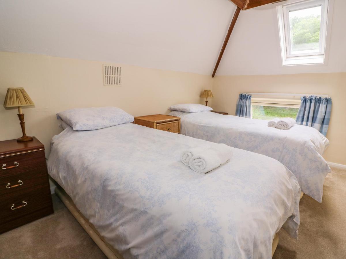 Gardener'S Cottage Llandrindod Wells Extérieur photo